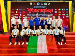 Team Italy presso il Phu Tho Stadium, Vietnam