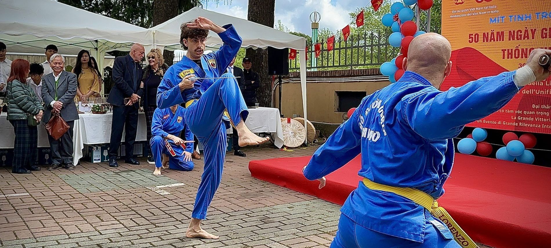 Il Vietnam celebra i 50 anni di riunificazione - vovinam